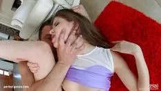 تشغيل نائب الرئيس المتقشر بالتنقيط المقشود مع آنا زاكاري تايلور بواسطة bushedternal