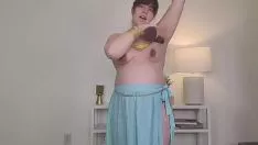 تشغيل تعليمات التشغيل She-bop في التيلجو بواسطة أشقر أبيض