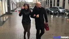 Jouer Chaud Trentenaire erika se fait enculer sort économie est sorti