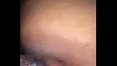Oynat Lil bspoil penisini topluyor