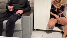 تشغيل فقي أمي تتجسس على فقي ابنه الإباحية المراقبة والنطر و fucworld-beater له