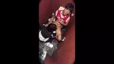 চালান [অপেশাদার] "সুপারিনটেনডেন্টের টয়লেট 〇" একটি যুবক জুটি হুপস ব্লাডজনের ব্যবস্থাপনা পরিচালকের সাথে ক্যানের মধ্যে ব্লাডজন কার্যক্রম থেকে যাওয়ার পথে সেক্স করছে।