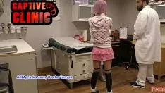 播放 Sfw 非裸体雕像 bts 来自盒子里的 stacy shepard 的未知数、珍贵的装备和套装，查看种马