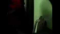 播放 不是他的小姐姐
