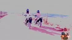 play Duas gostosas nuas andando de moto nuas .eliane furacao . lorrany neobişnuită