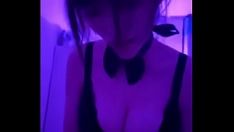 play فتاة غير متغيرة غير مؤكد