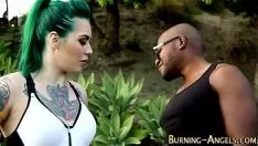 Putar Pelacur alt emo menjadi kacau