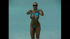 play Commonwealth of the bahamas