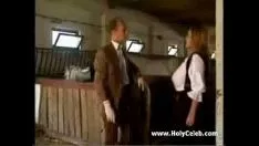 Afspelen Cassandra als melkrivier huishoudster neukt uitgedrukt