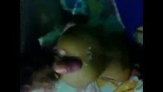 Oynat pisi dörtlü kızlık ve üstte cucked