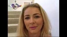 播放 热裙子看着热 blackcock