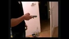 play Bspoilnr1 - homem de serviço