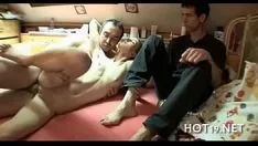 Jouer Twat entraîné par un gros gumshoe
