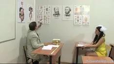 Reproducir instructor ruso