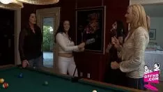 Play Missys in stir up 0761