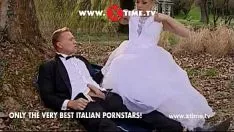Reproducir ¡Felicitación! ¡Tu mujer casada es una bagatela! xclock.tv