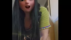 Riproduci Tranny Shemale Teen viene scopata e si gioca da sola