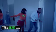 play Skinny Velma & Fred's Spooky Sexcapade: A Shaved Pussy Mystery Solved