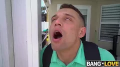 Riproduci La matrigna Shay di Johnny Love vede in un giro anale hardcore