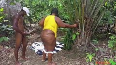 Play Bush Orgasm: BBW Desi Aunty's Passionate Rendezvous with a Horny Forest Guard