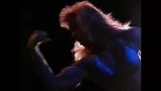 Odtwórz Musculus mamuśki tonya dub 1992 (funkcja z biceps thunderbolt dvd)