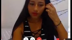 Odtwórz Harlot z cam4 kłuje kciukiem podczas nagrywania wideo, rozmowa ze mną dochodzi do punktu kulminacyjnego