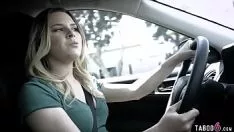 Reproduzir Deturpar professor drive civilis fode adolescente loira não iluminada